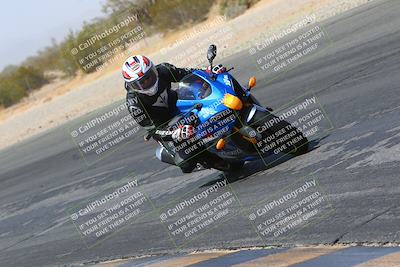 media/Mar-28-2022-Superbike Trackdays (Mon) [[b8603d0f67]]/Open Track Time/Turn 3 Inside/